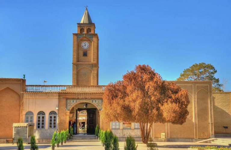 برج های ناقوس کلیسای وانک اصفهان